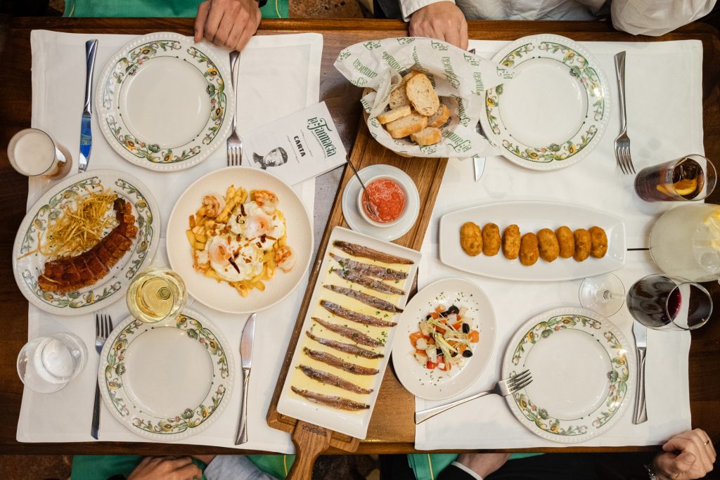 Restaurante Tasca La Farmacia zona Barrio de Salamanca