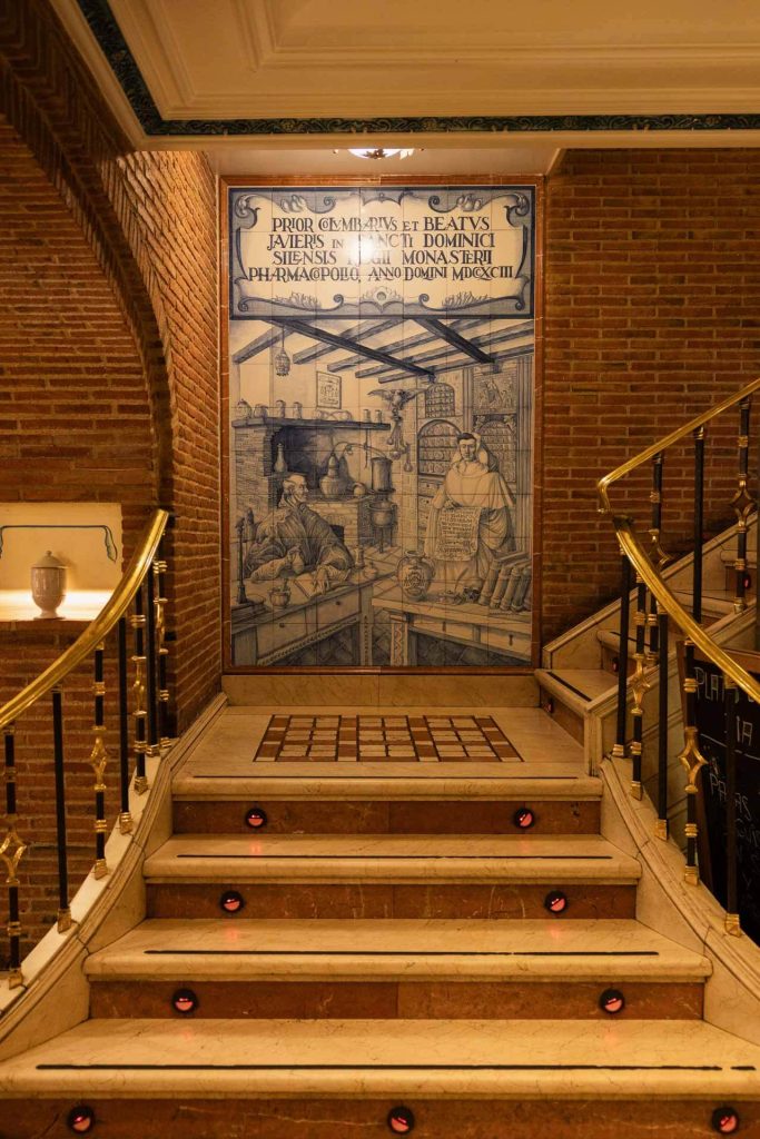 Tasca La Farmacia: Restaurante en el Barrio de Salamanca de Madrid