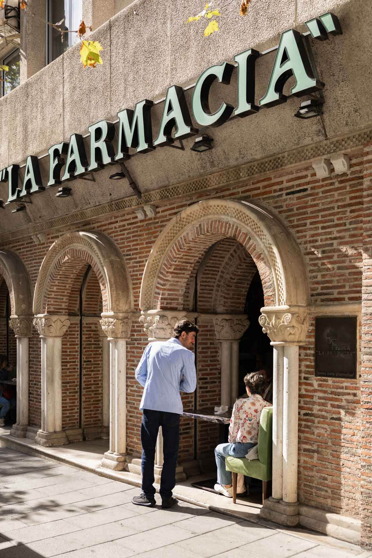 Tasca la Farmacia, restaurante en la zona del Bernabéu